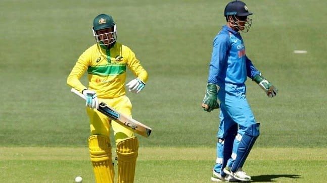 AUS v IND: एम एस धोनी ने फिर की जबरदस्त स्टंपिंग, देखें वीडियो