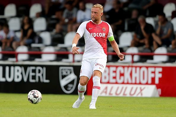 Kamil Glik in action for Monaco
