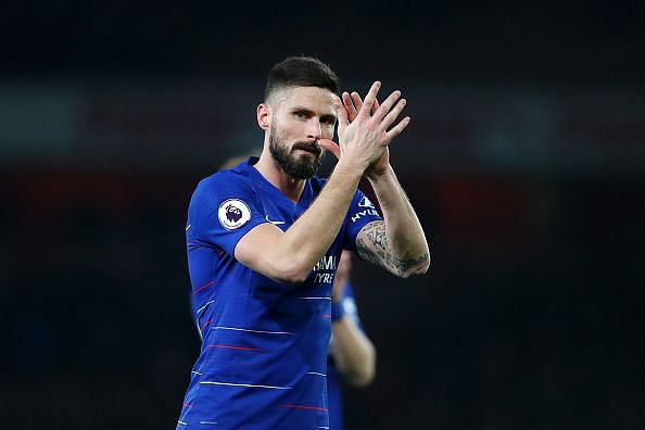 Giroud in action for Chelsea in the Premier League