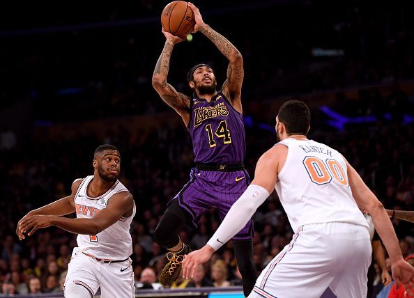 New York Knicks v Los Angeles Lakers