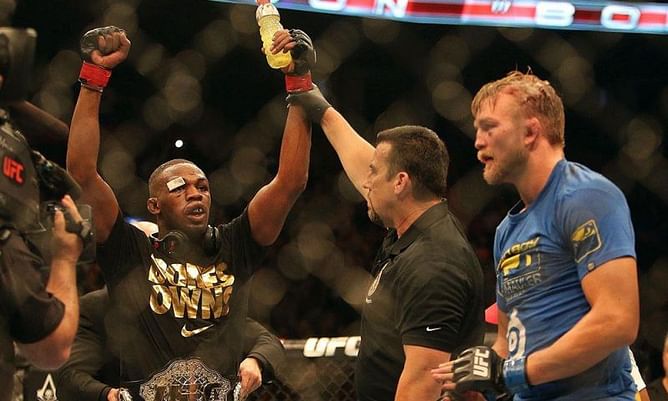 5 Greatest UFC Light Heavyweight Championship Fights Ever