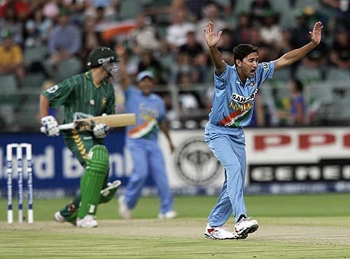 Agarkar during India&#039;s first ever T20I match