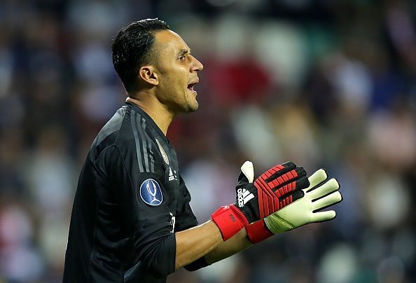 Keylor Navas discloses future plans amid interest from Juventus and Arsenal