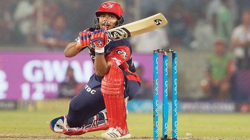 Pant hit one of the sensational sixers in IPL