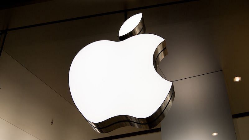 Apple is branching out into the gaming marketplace and could bring users a unique service