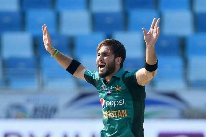 Usman khan picks 4 wickets in 6 balls
