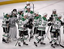 Spezza scores on power play, Stars beat Blackhawks 4-3