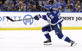 Kucherov fastest to 100 since Lemieux, Lightning beat Sabres