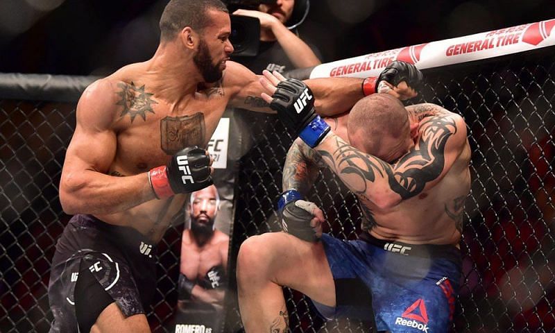 Smith wilted under the power of Thiago Santos in early 2018