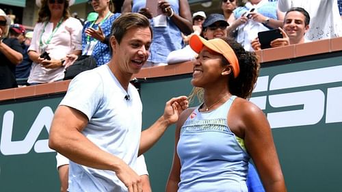 Naomi Osaka (R) and Sascha Bajin (L)