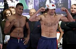 Alvarez makes 1st title defense in rematch with Kovalev