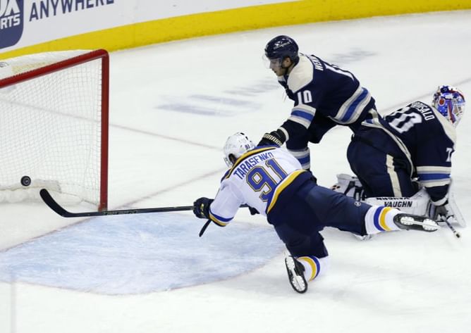 Tarasenko leads Blues to 4-2 win over Blue Jackets
