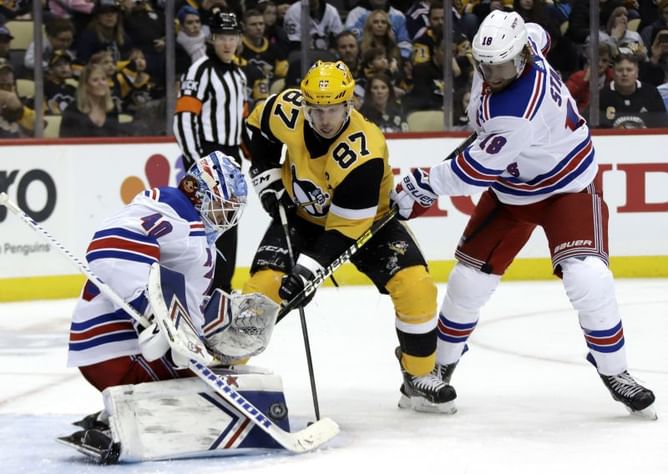 Malkin, Letang each score twice, Penguins beat Rangers 6-5