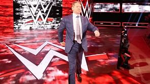 विंस मैकमैहन द्वारा WrestleMania मैच में किए बड़े बदलाव के बाद ट्विटर पर बुरी तरह भड़के फैंस