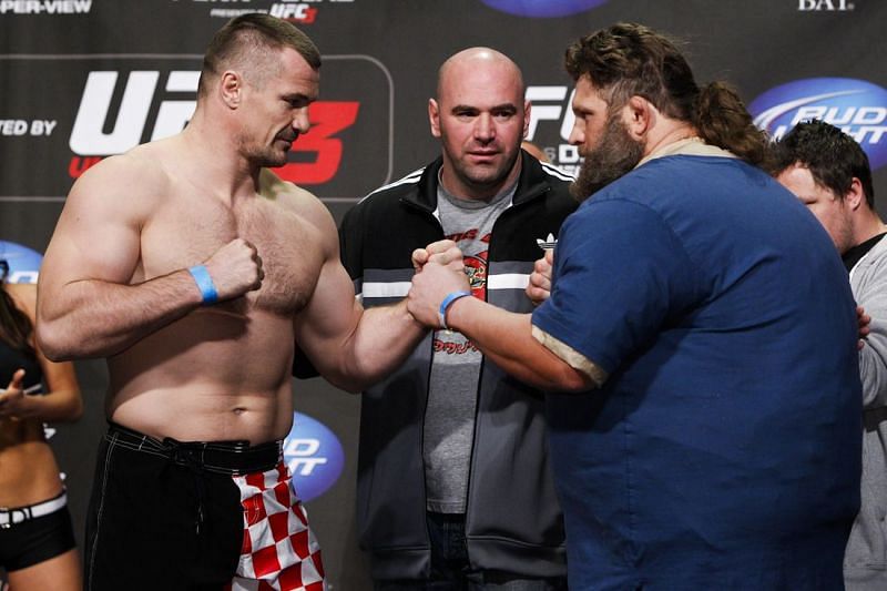 Roy Nelson dons a massive fat suit at the UFC 137 weigh-ins