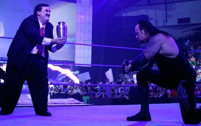 Paul Bearer used to manage The Undertaker!