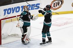 Ducks top Canucks 1-0 in Murray's debut to end losing streak