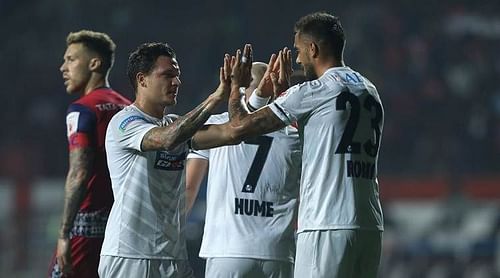 Pune City players celebrate Robin Singh's goal [Image: ISL]