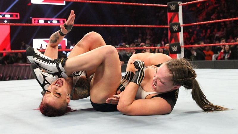 There were some interesting botches last night on Raw