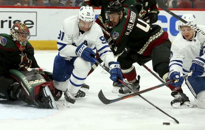 Coyotes knock off Maple Leafs 2-0 in Matthews' return