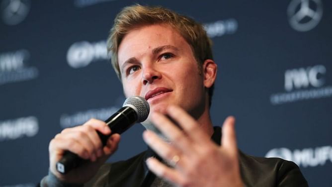 Rosberg: Hamilton favourite again and pressure on Vettel