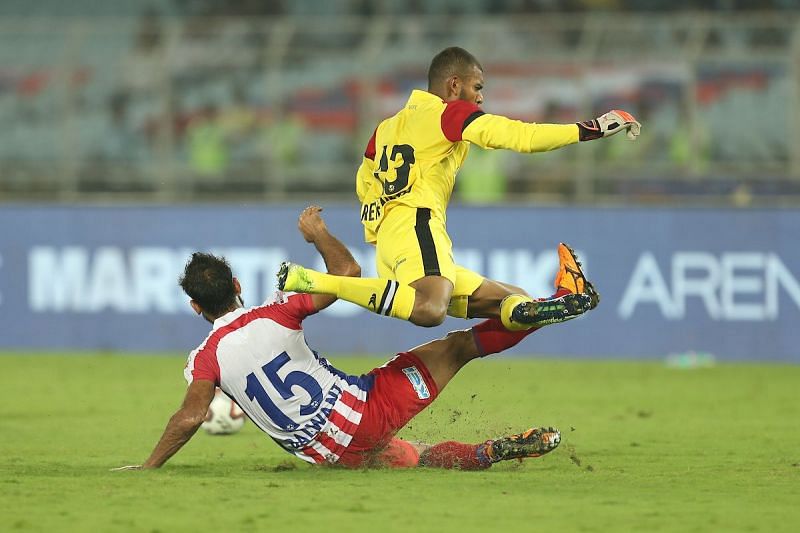 Rehenesh (yellow) in action against ATK