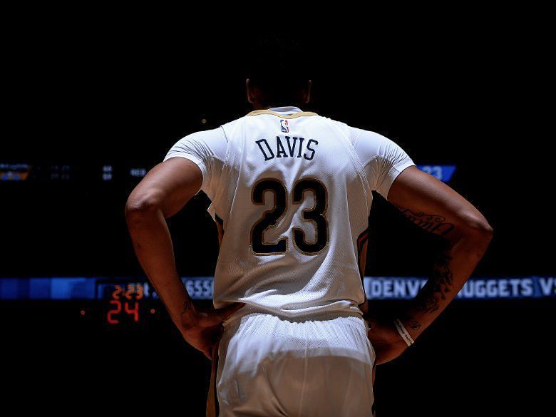 Anthony Davis is still with the New Orleans Pelicans.