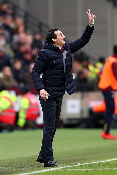 Unai Emery is still finding his best formation.