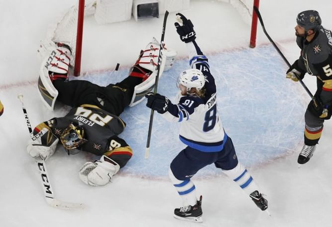 Laine scores 2 goals, Jets beat Golden Knights 6-3