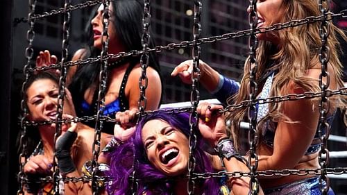 The Amazing Women's Tag Team Chamber Match