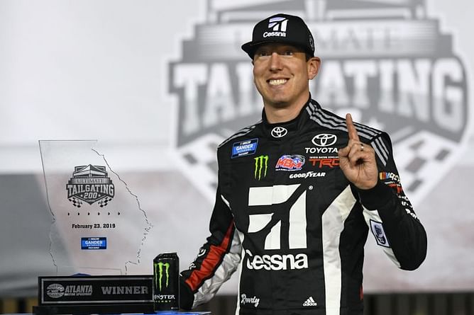 Kyle Busch finalizes extension to drive for Joe Gibbs Racing