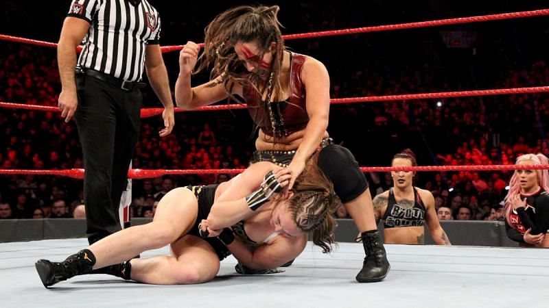 Logan dominated Rousey before she locked in the armbar