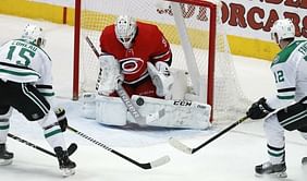 McElhinney stops 24 shots, Hurricanes beat Stars 3-0