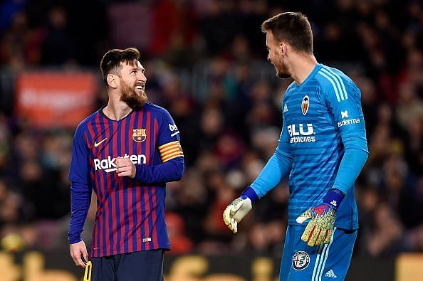 If you are stubborn, I am stubborn as a mule. Messi got past Neto with a piece of beauty even after Neto&#039;s defiance in front of the goal.