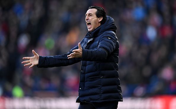 Unai Emery struggles to keep Arsenal in a Champions League spot.