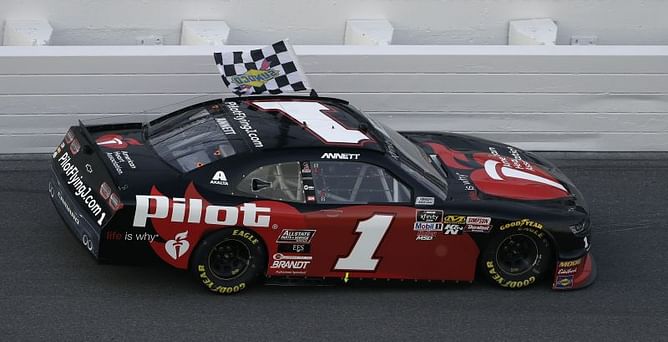 Michael Annett wins Xfinity Series opener at Daytona