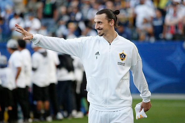 Manchester United News: Zlatan Ibrahimovic picks the real winner in the clash of his former clubs, Manchester United and PSG