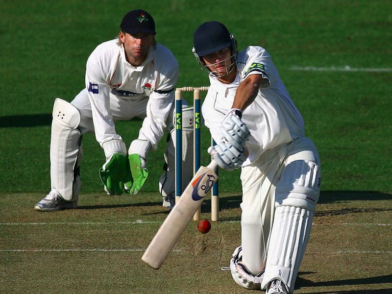 Alex Loudon playing for Warwickshire in 2007