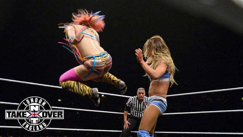 Asuka and Emma perform in front of 10,000 in London