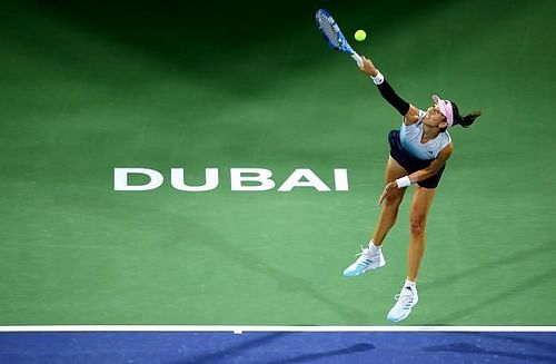 Garbine Muguruza fires away on the first serve during her opening round at the Dubai Duty-Free Tennis Championships