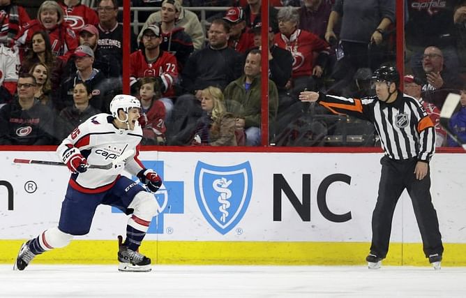 Capitals clinch playoff spot with 3-2 victory over Carolina