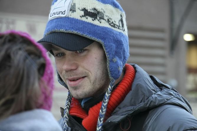 Norwegian maintains Iditarod lead, loses out on beaver mitts
