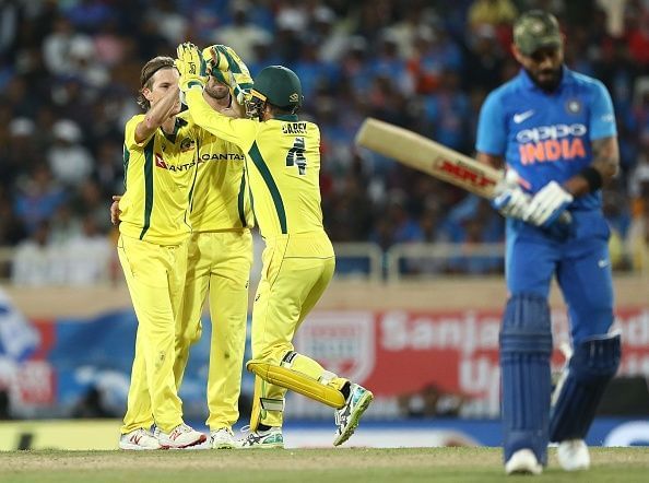 The Aussies celebrating Virat&#039;s dismissal