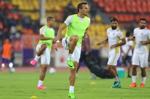 Lucian Goian is hoping for a collective performance from Mumbai City FCÂ against FC Goa. [Image: ISL]