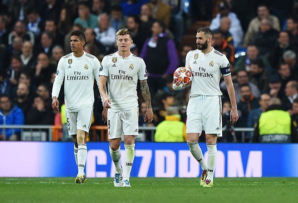 Kroos (centre) endured a difficult evening as Ajax overran Real in midfield to devastating effect