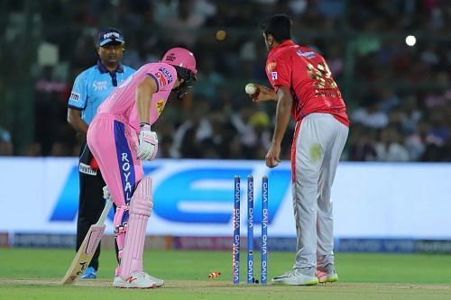 Ravichandran Ashwin runs Buttler out at the non-striker&#039;s end