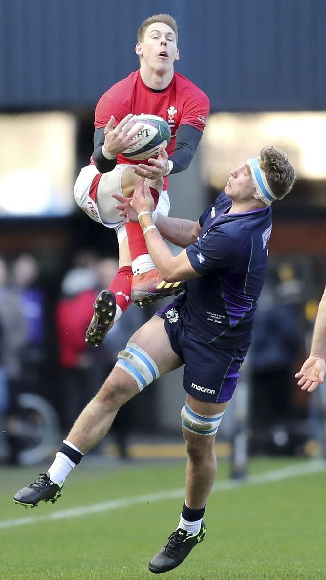 6N: Wales' Williams mending, Ireland rule out Van der Flier
