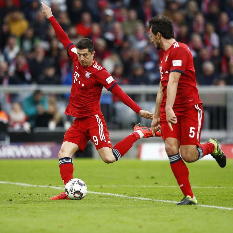 бундеслига соккер. бундеслига 2020-2021. бундеслига соккер. бундеслига соккер. рафинья бавария 2019.