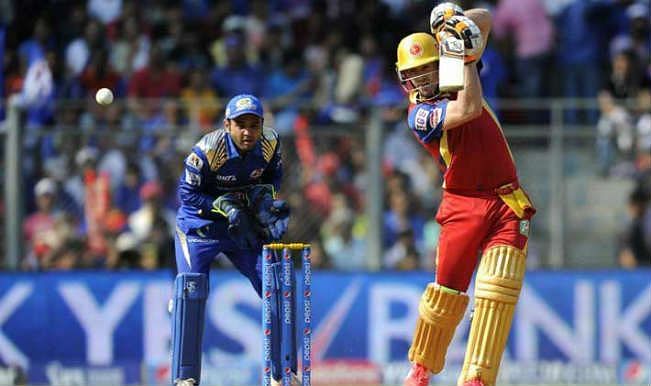 De Villiers on his way to a century against Mumbai Indians in 2015
