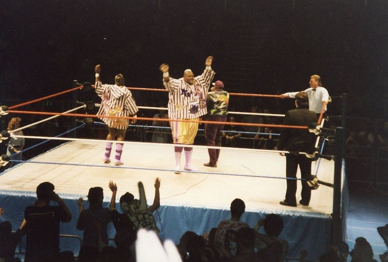 The gigantic team briefly held the tag titles, but lost them back days later.